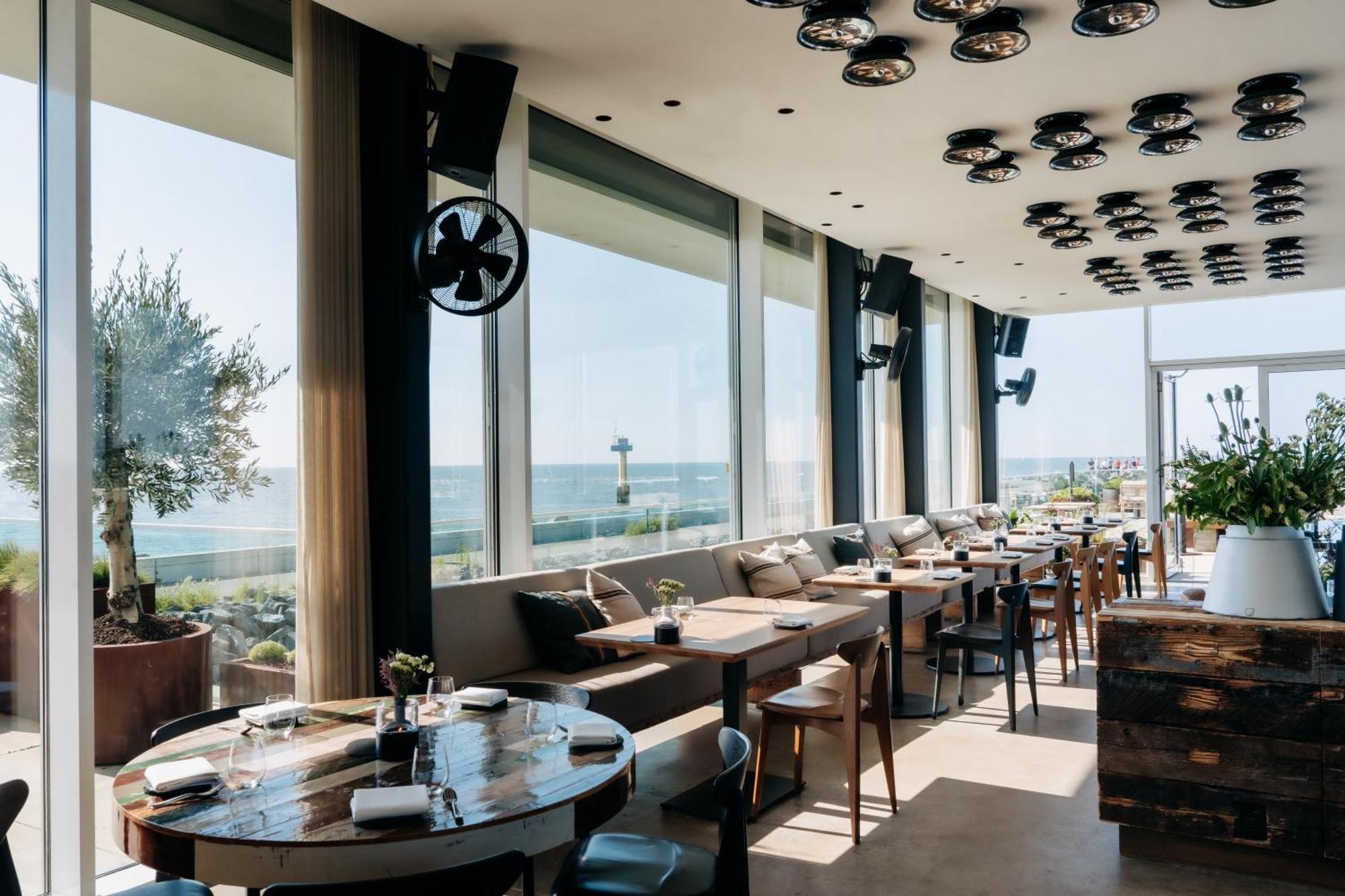 Residentie Strandhotel - With Service And Wellness Appartement Cadzand